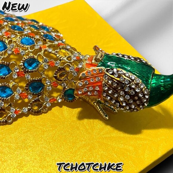 NEW NIB Peacock tchotchke Trinket Box – Vintage Style, Jeweled & Gift-Ready - Picture 6 of 10